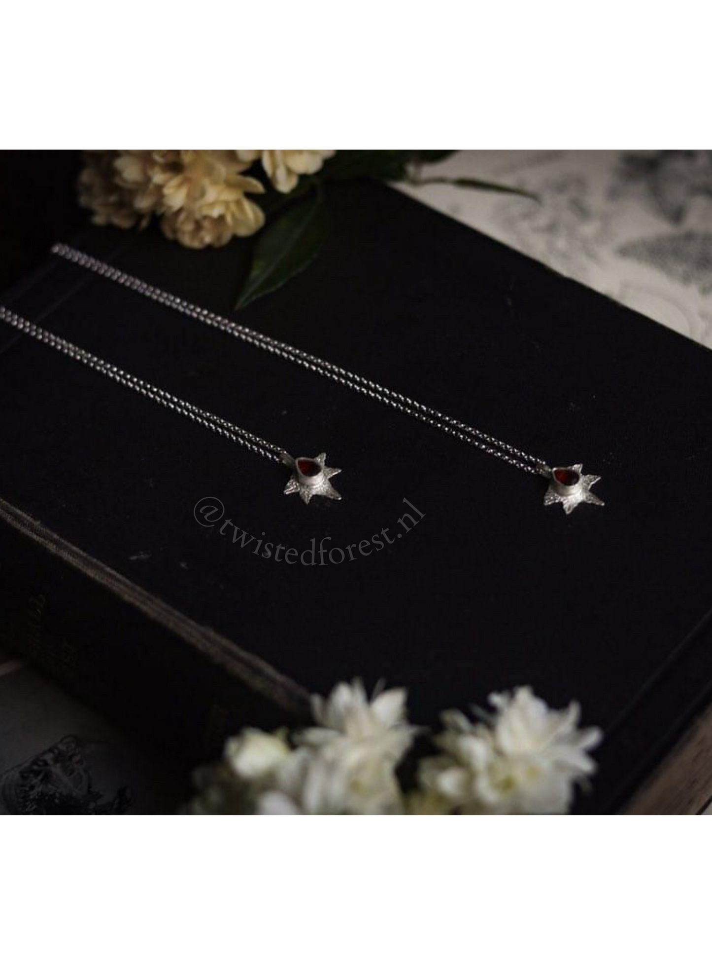 Nurture Naturae Necklace