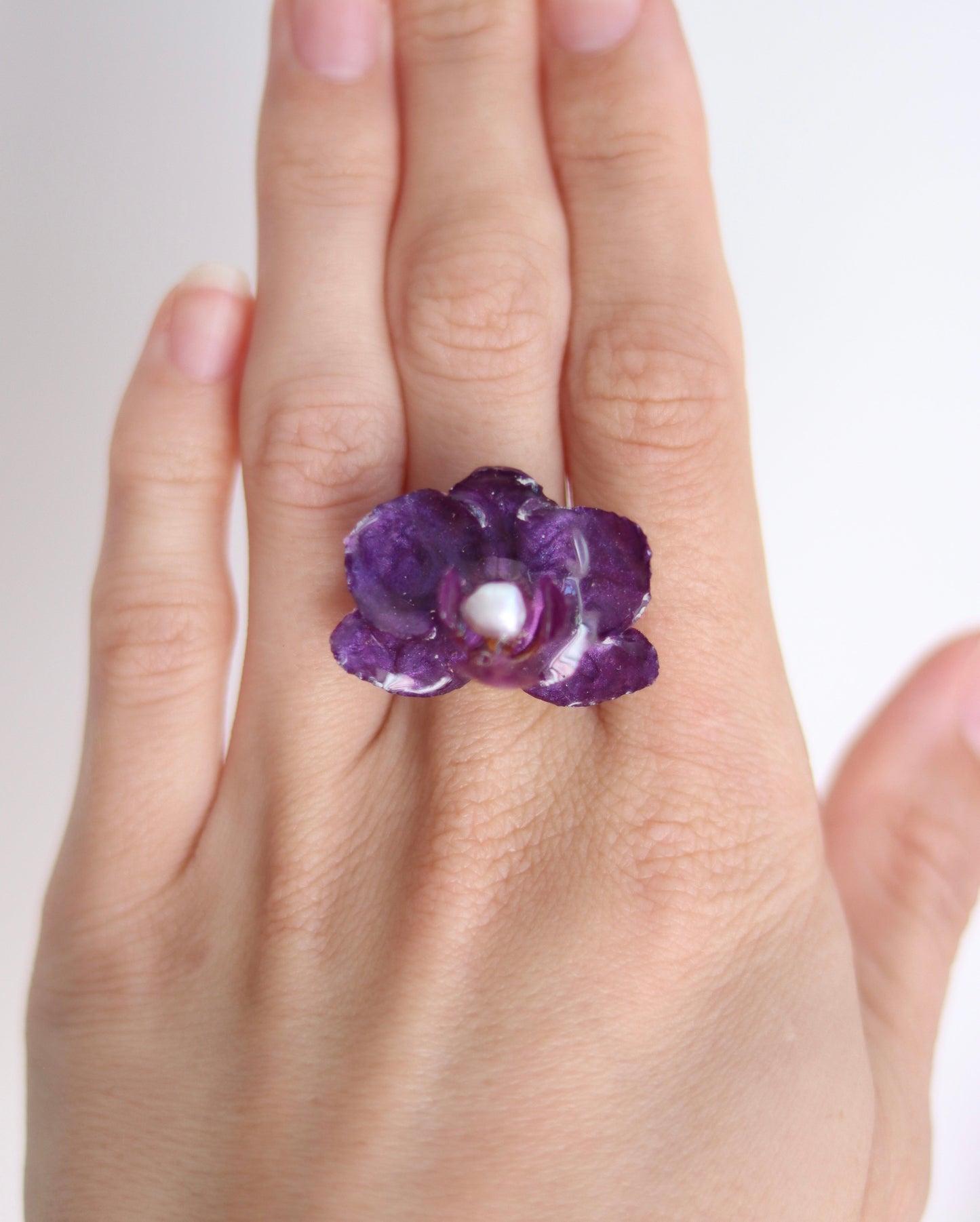 Orchid & Freshwater Pearl Ring