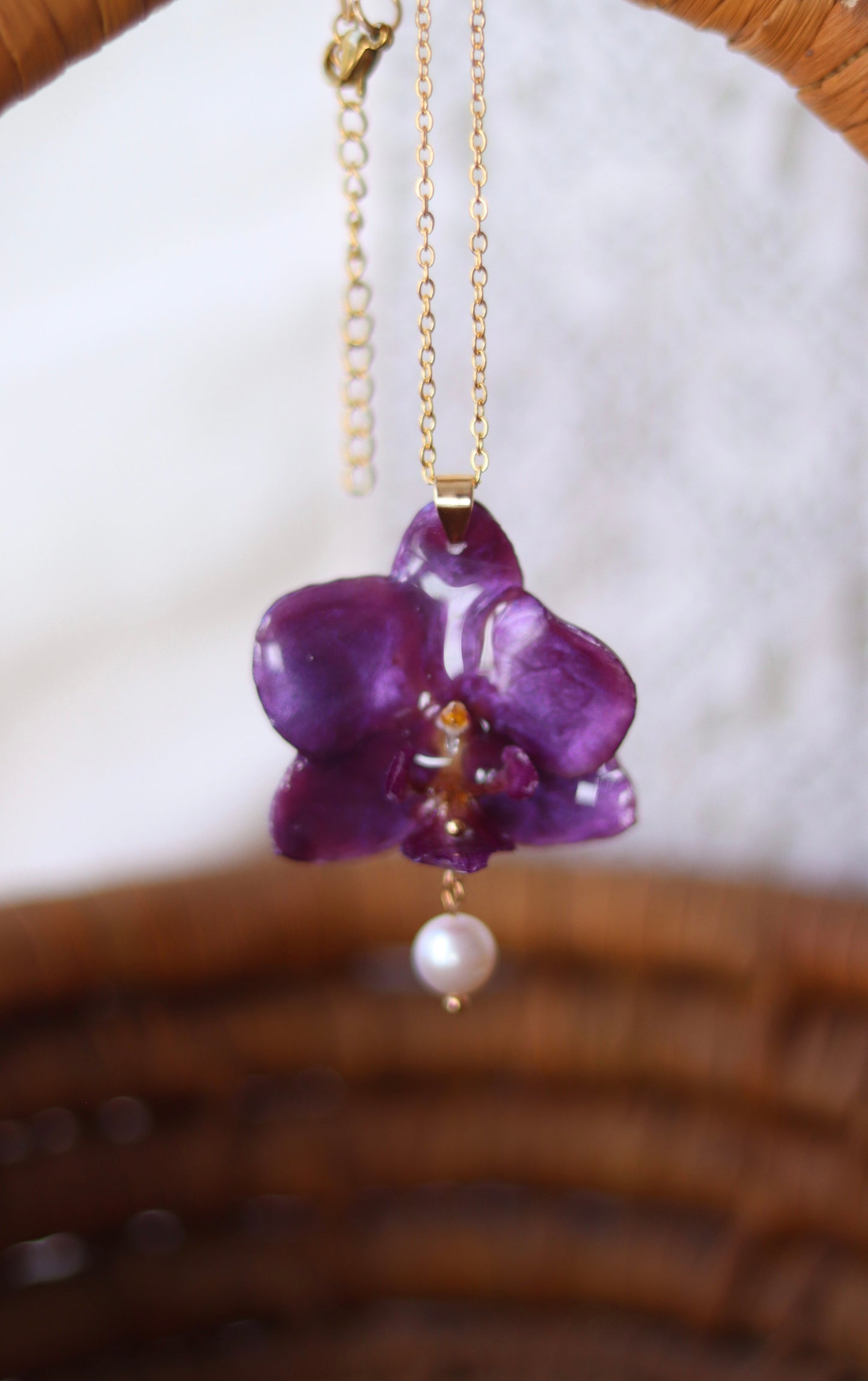 Orchid & Freshwater Pearl Necklace