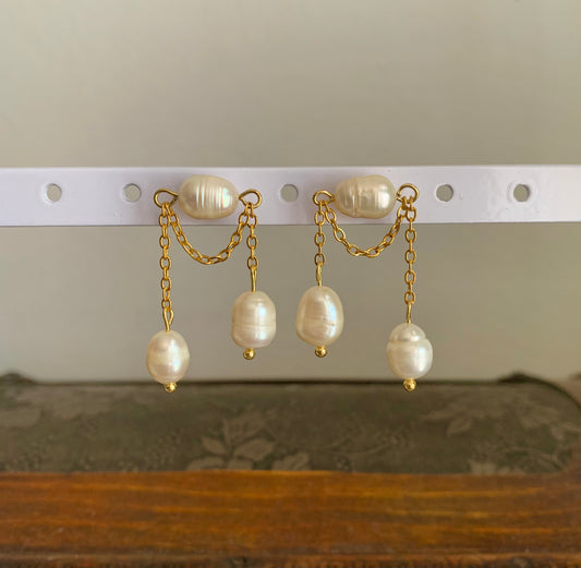 Pearl Drops Stud Earrings