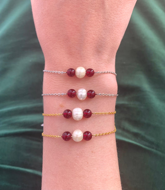 Pearl & Garnet Trinity Bracelet