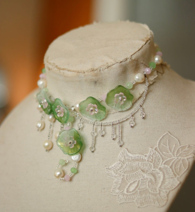 ‘Water Lily’ Freshwater Pearl Necklace